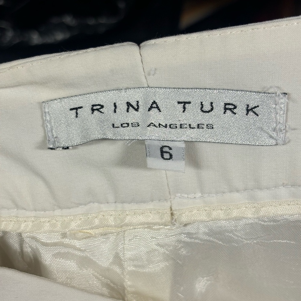 Trina Turk white cropped pants size 6